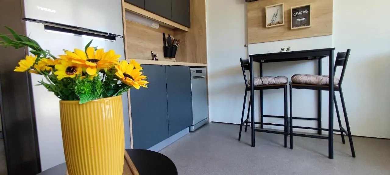 Mobile Home - Bokun Mora Privlaka